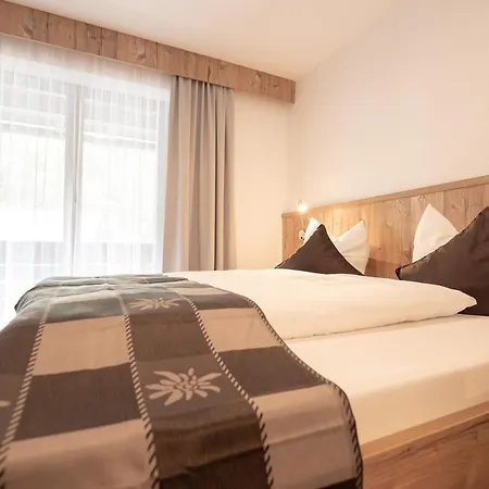Guest house Senner Appartements 3*
