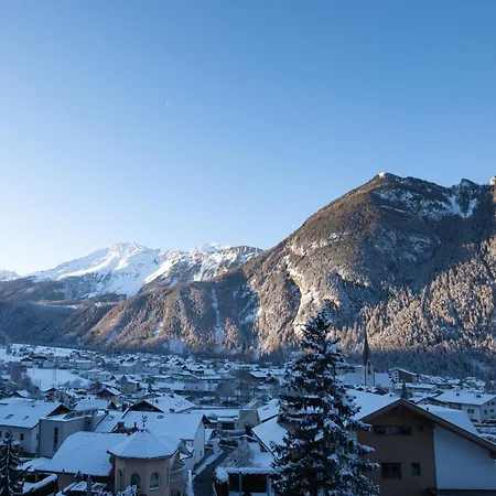 Senner Casa de hóspedes 4*