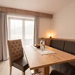 Senner Appartements Guest house 4*